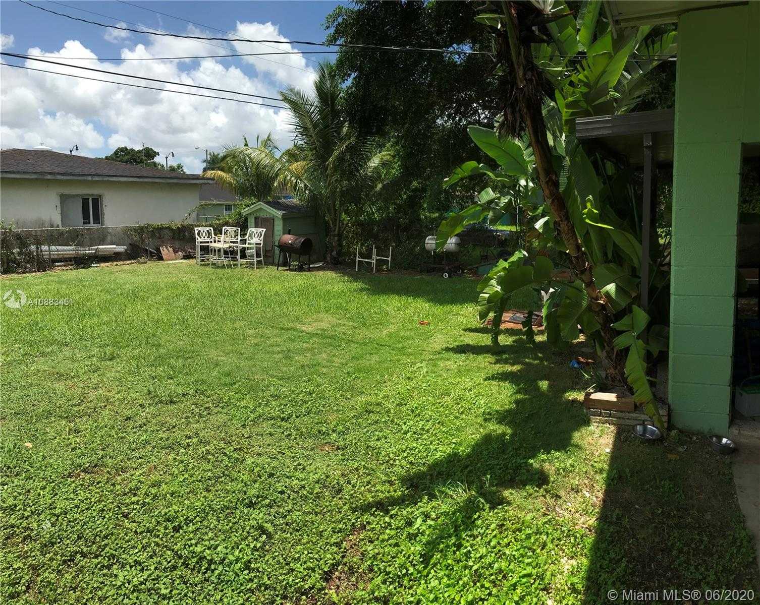 Small Image of 304 NORTH WEST 13TH ST, Homestead Number 27