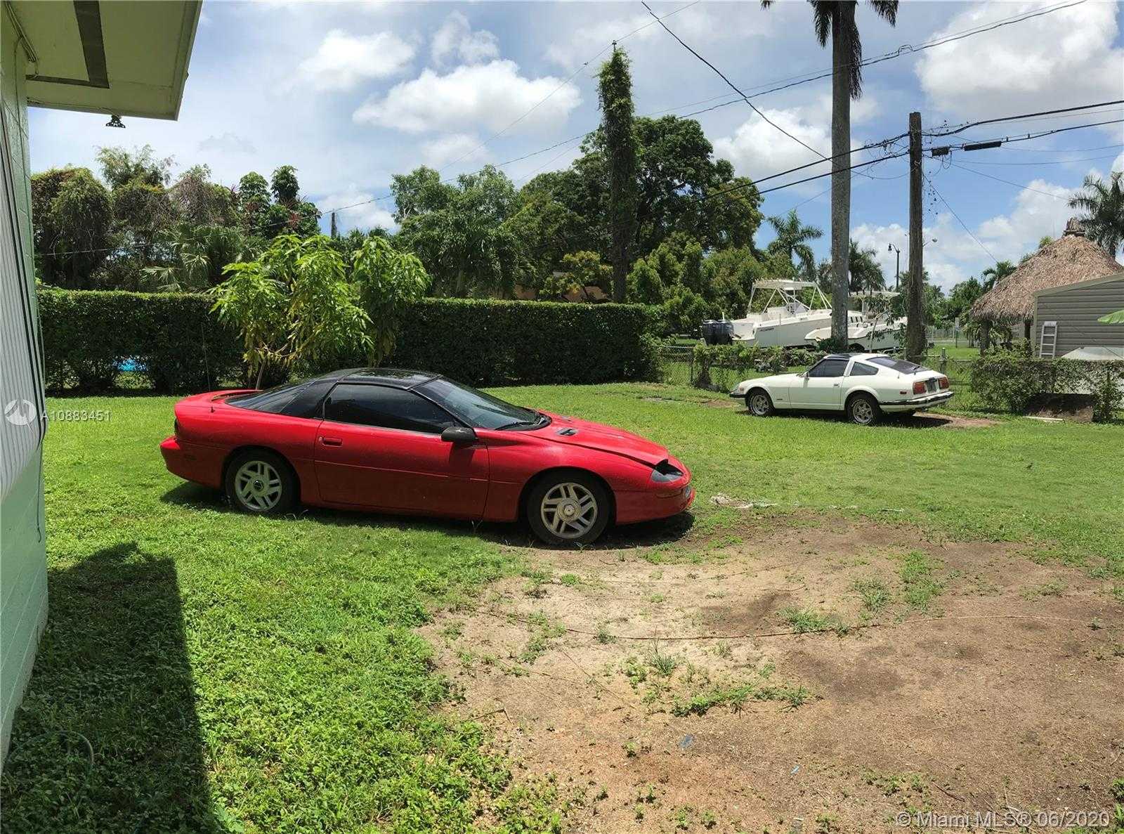 Small Image of 304 NORTH WEST 13TH ST, Homestead Number 30