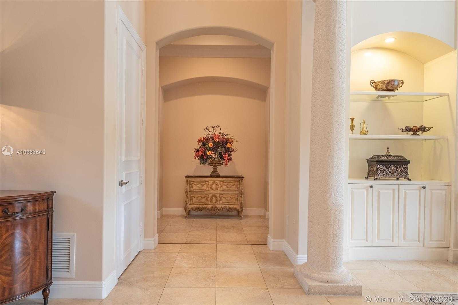 Small Image of 13300 SOUTH WEST 63RD AVE, Pinecrest Number 12