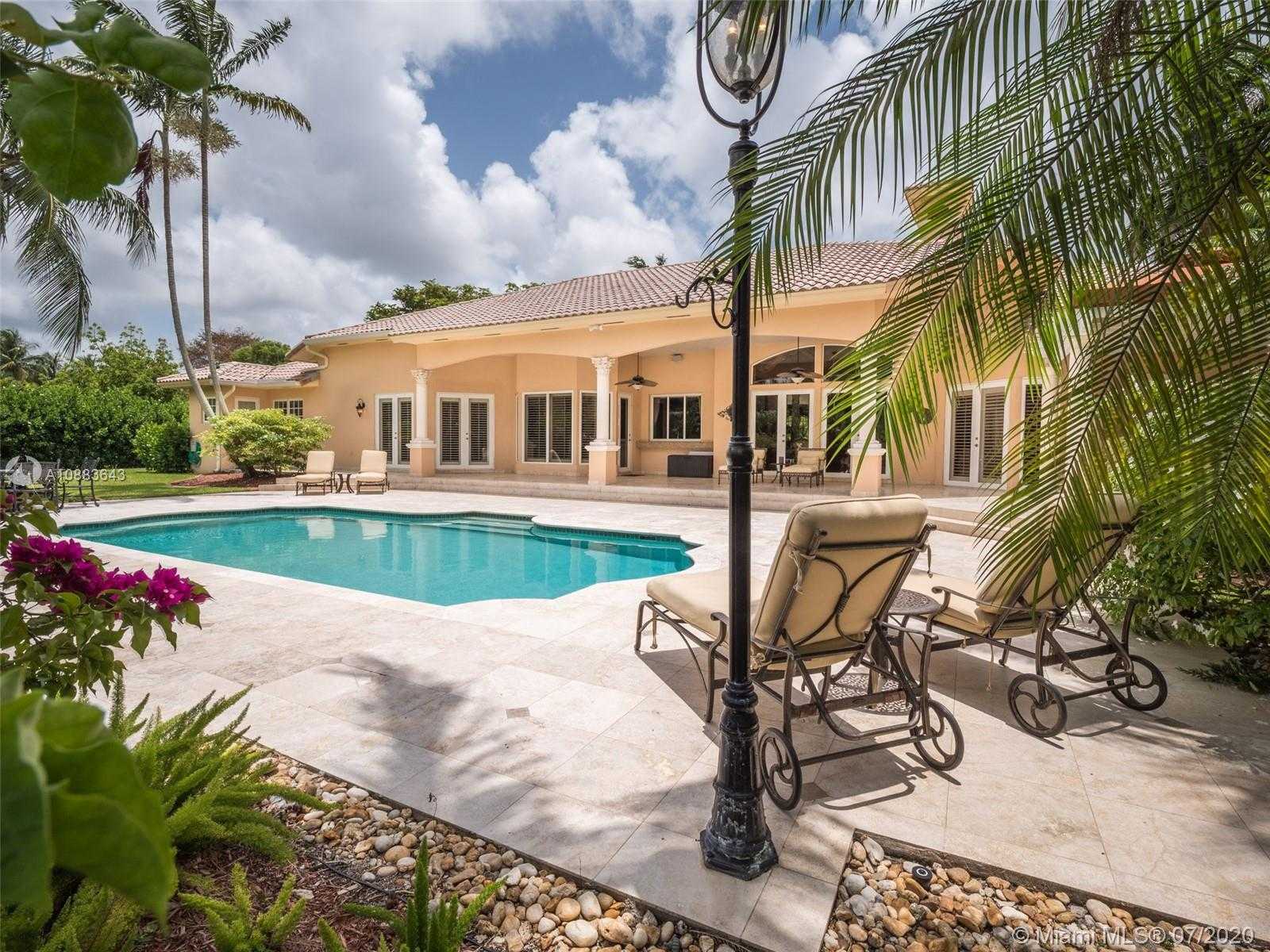 Small Image of 13300 SOUTH WEST 63RD AVE, Pinecrest Number 28