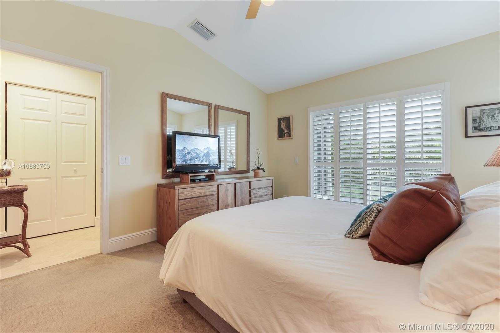 Small Image of 4255 MAGNOLIA RIDGE DR, Weston Number 28