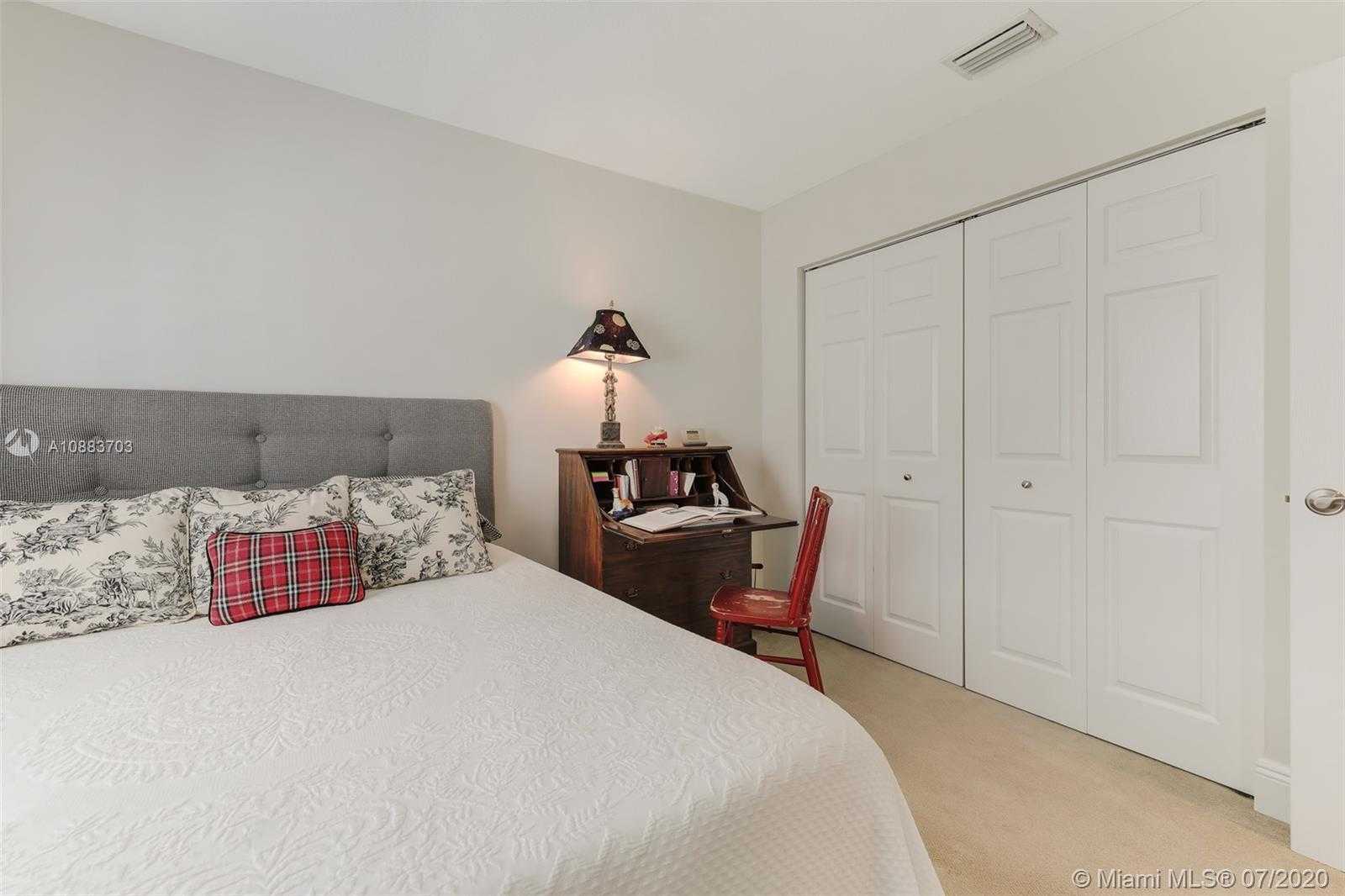 Small Image of 4255 MAGNOLIA RIDGE DR, Weston Number 33