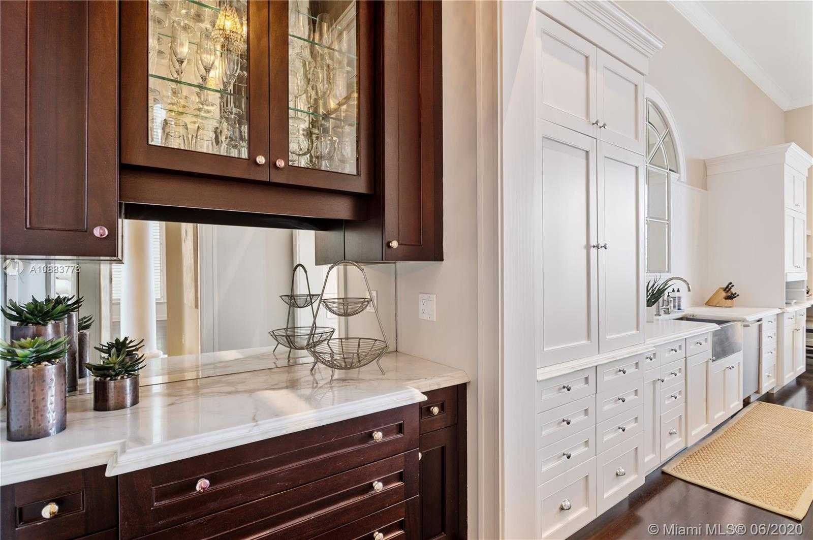 Small Image of 4028 ISLAND ESTATES DR, Aventura Number 17