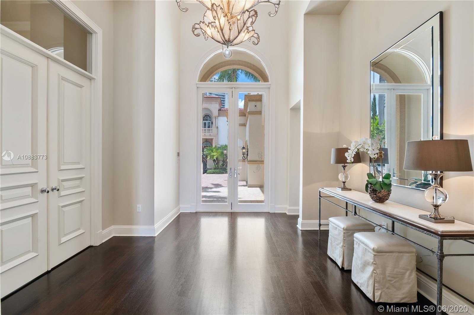 Small Image of 4028 ISLAND ESTATES DR, Aventura Number 3