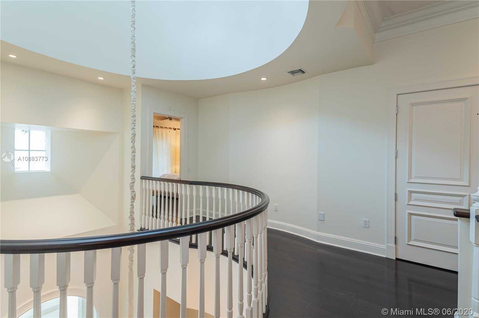 Small Image of 4028 ISLAND ESTATES DR, Aventura Number 30
