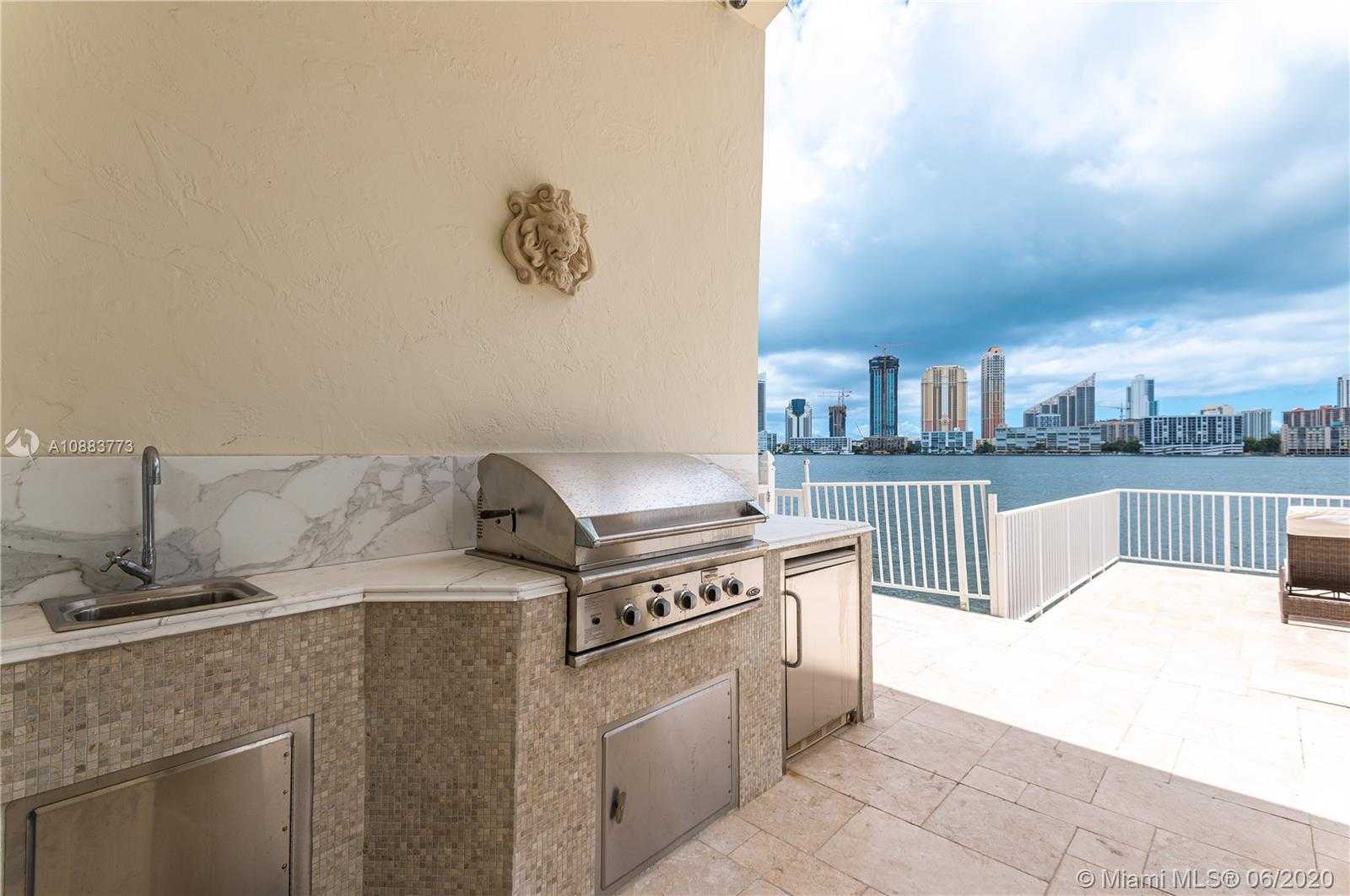 Small Image of 4028 ISLAND ESTATES DR, Aventura Number 46