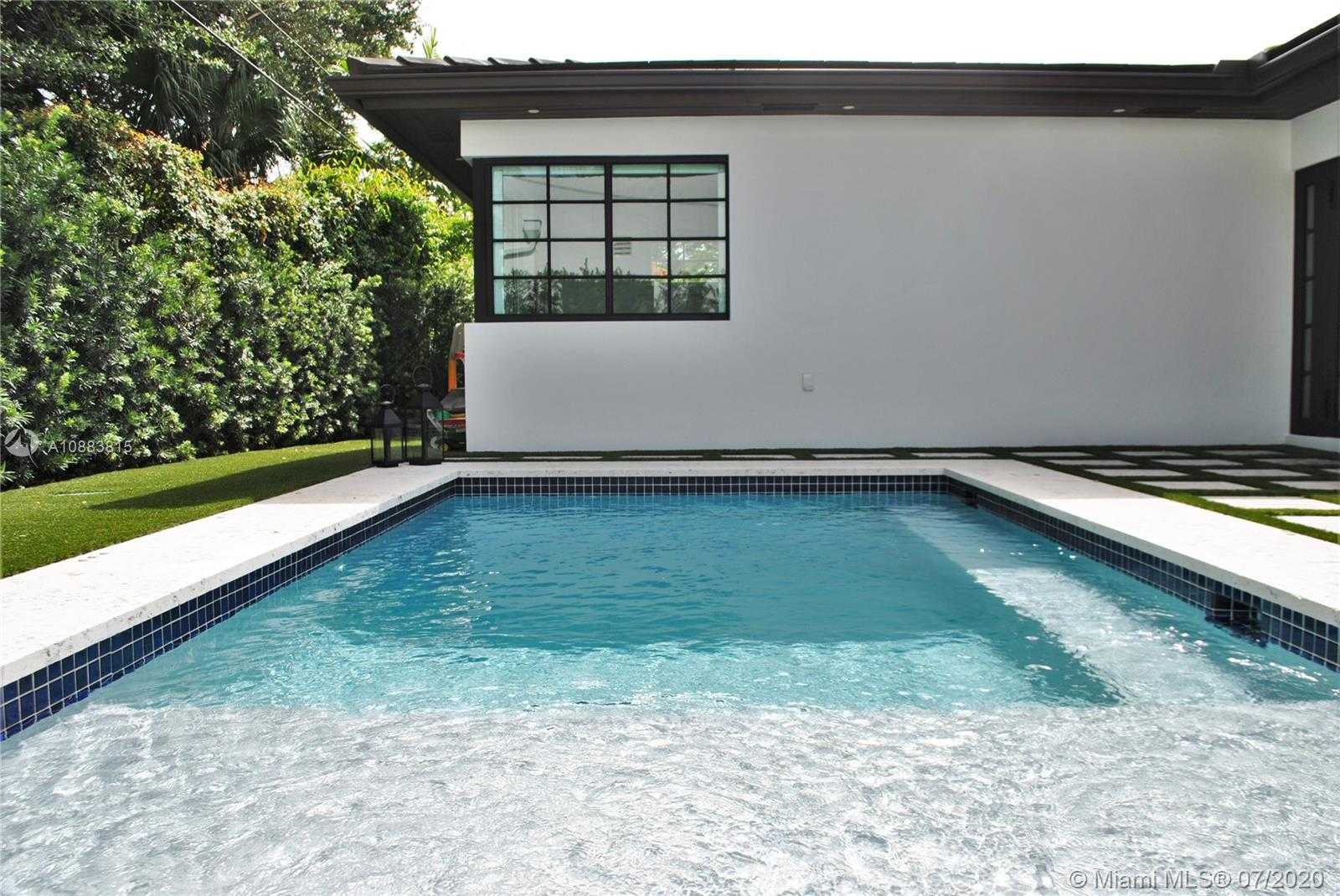 Small Image of 1208 San Miguel Ave, Coral Gables, FL 33134, USA Number 16