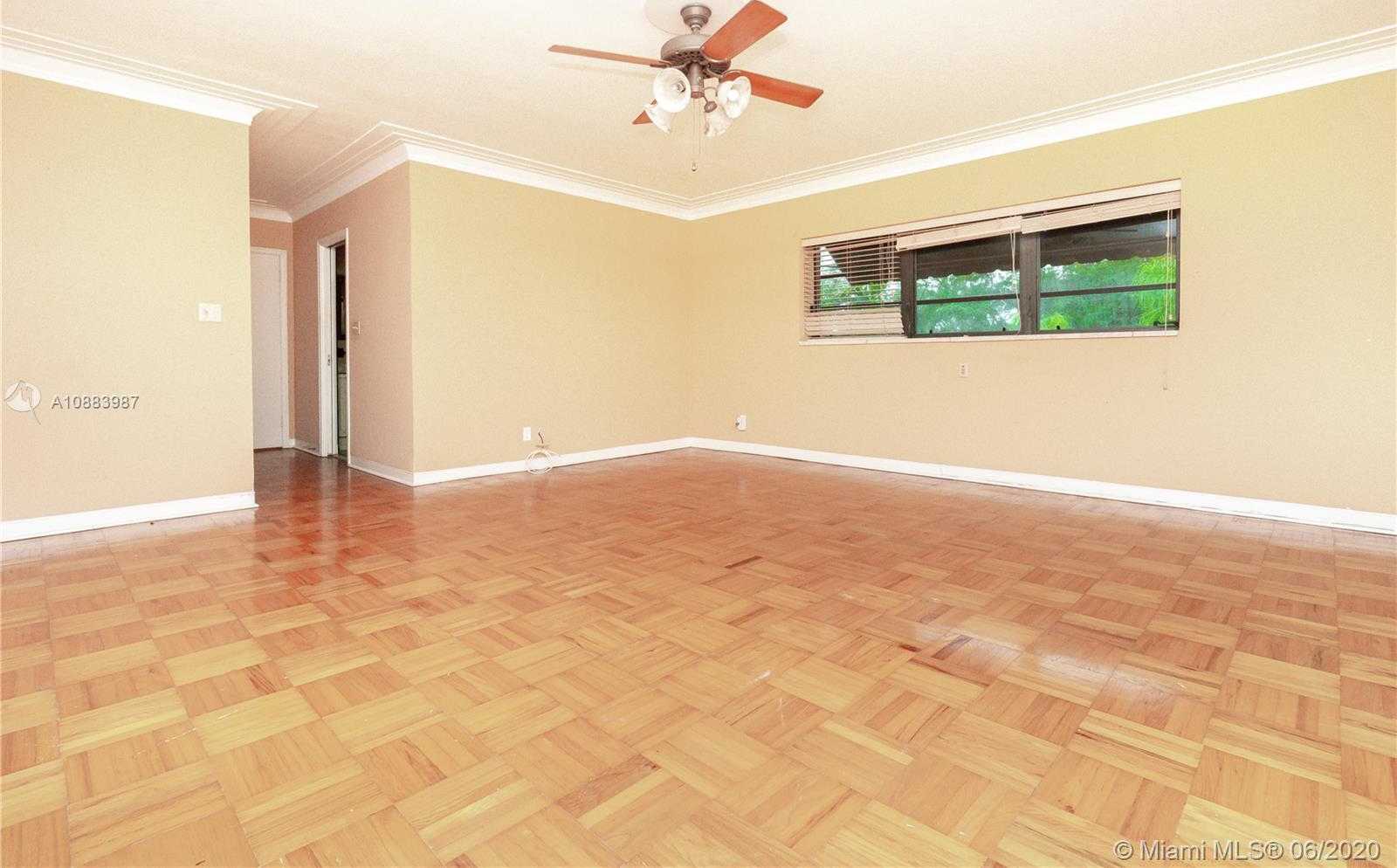 Small Image of 11220 SOUTH WEST 57TH CT, Pinecrest Number 14