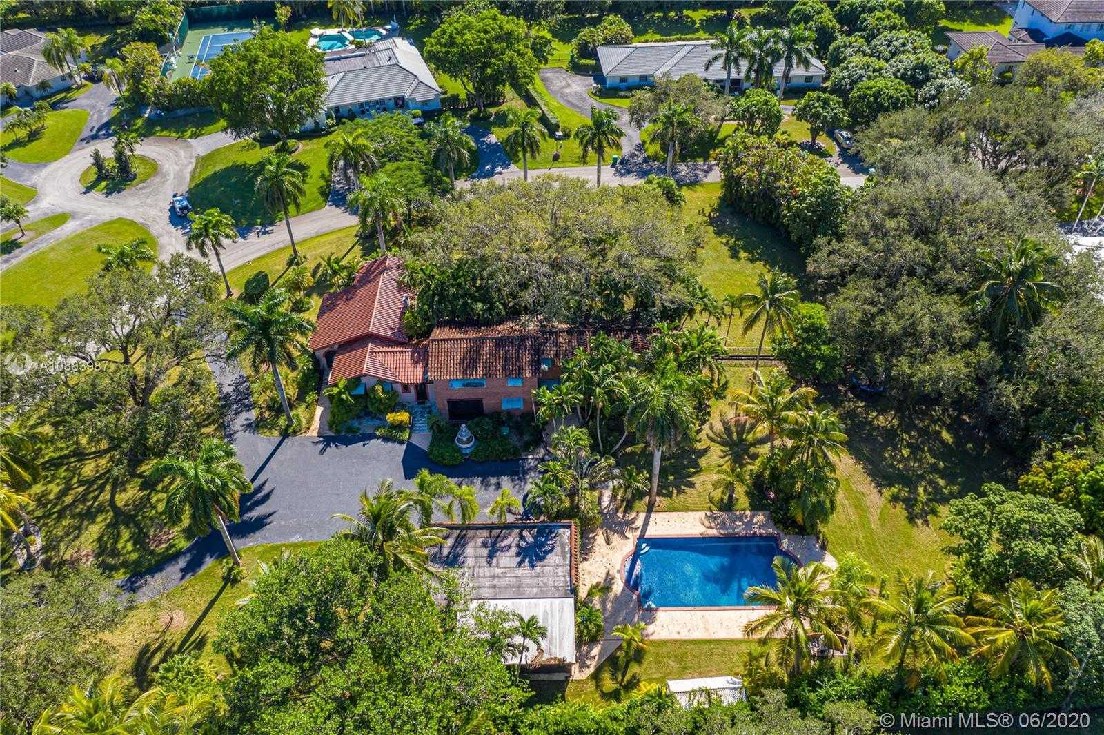 Small Image of 11220 SOUTH WEST 57TH CT, Pinecrest Number 3