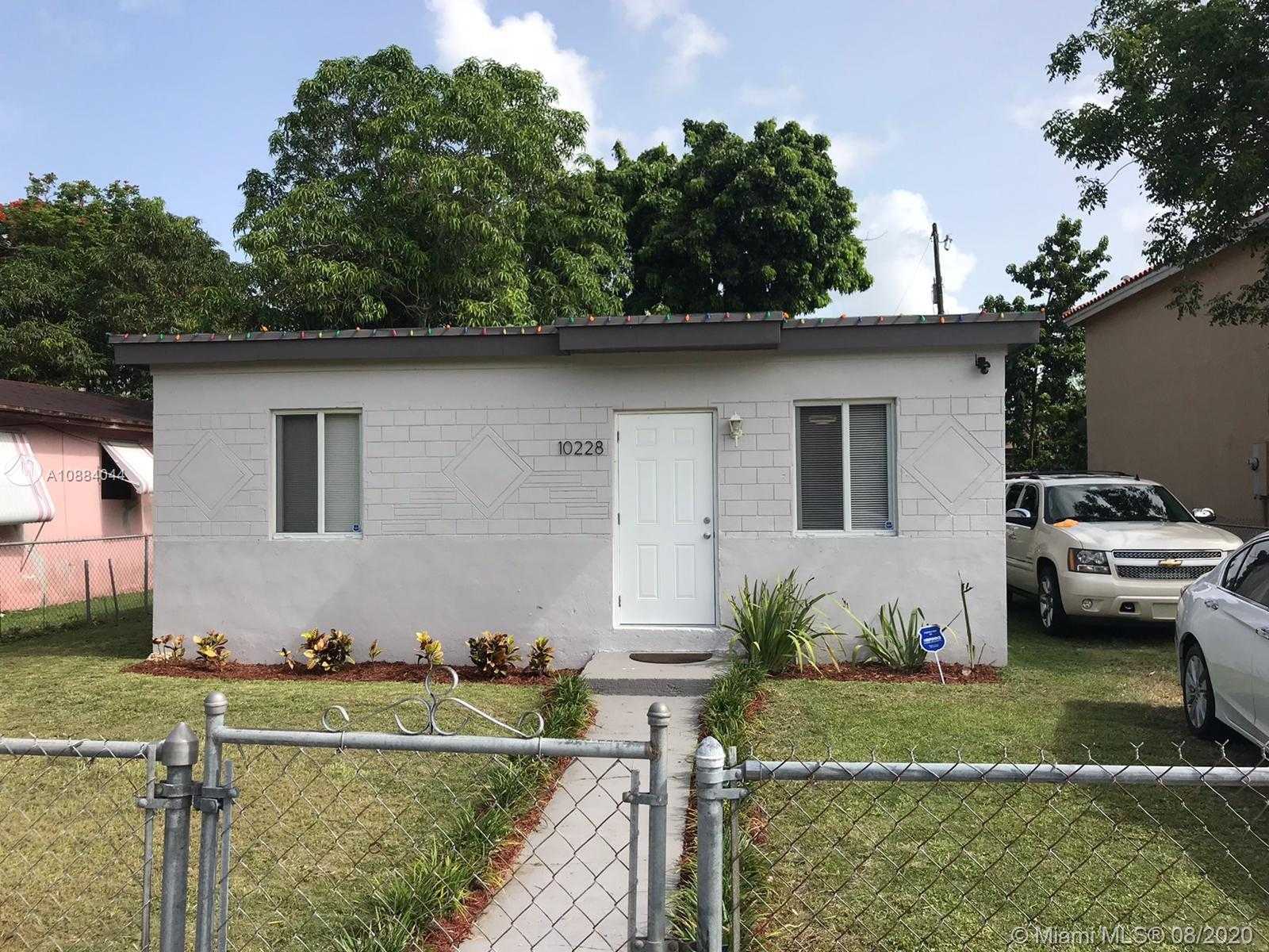Small Image of 10228 SOUTH WEST 173 ST, Miami Number 14