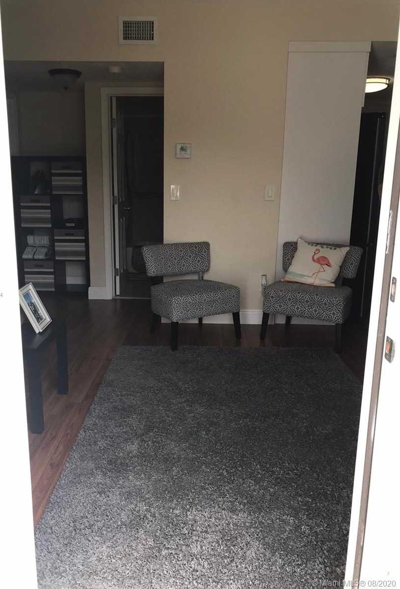 Small Image of 10228 SOUTH WEST 173 ST, Miami Number 20