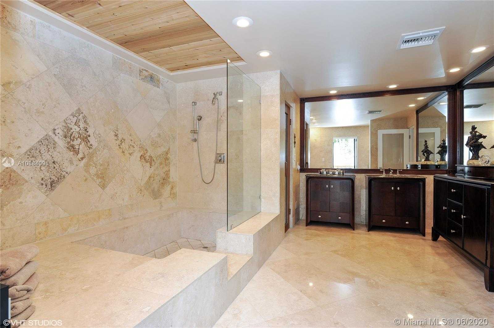 Small Image of 1260 97TH ST, Bay Harbor Islands Number 8