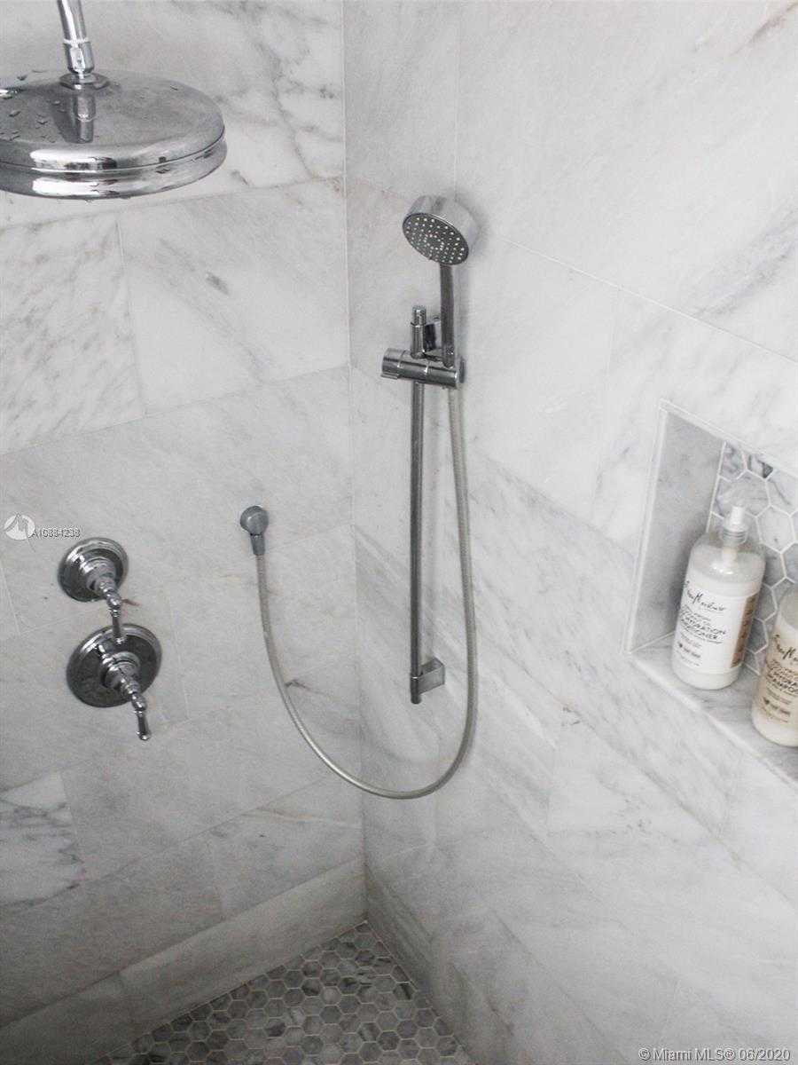 Small Image of 16389 NORTH WEST 88TH PATH, Miami Lakes Number 24