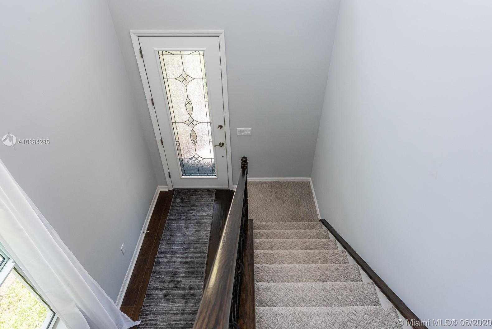 Small Image of 1426 PONGAM TER, Hollywood Number 25