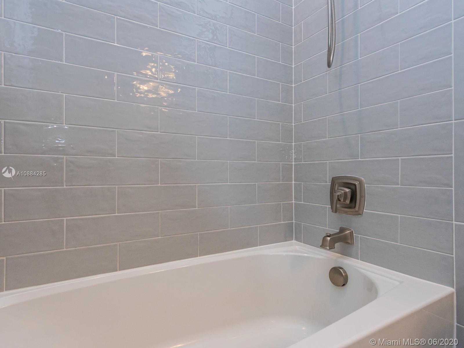 Small Image of 1426 PONGAM TER, Hollywood Number 39