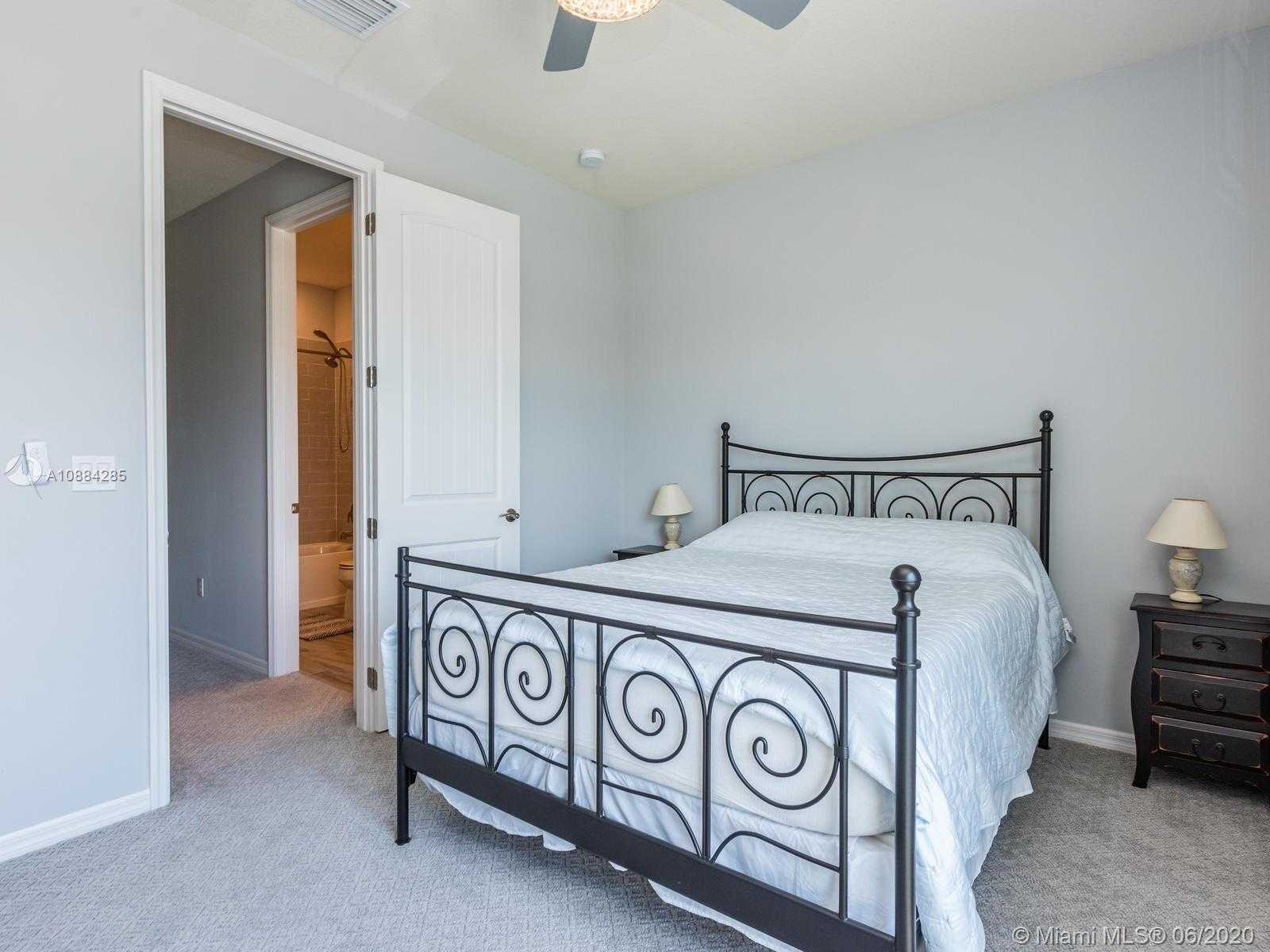 Small Image of 1426 PONGAM TER, Hollywood Number 43