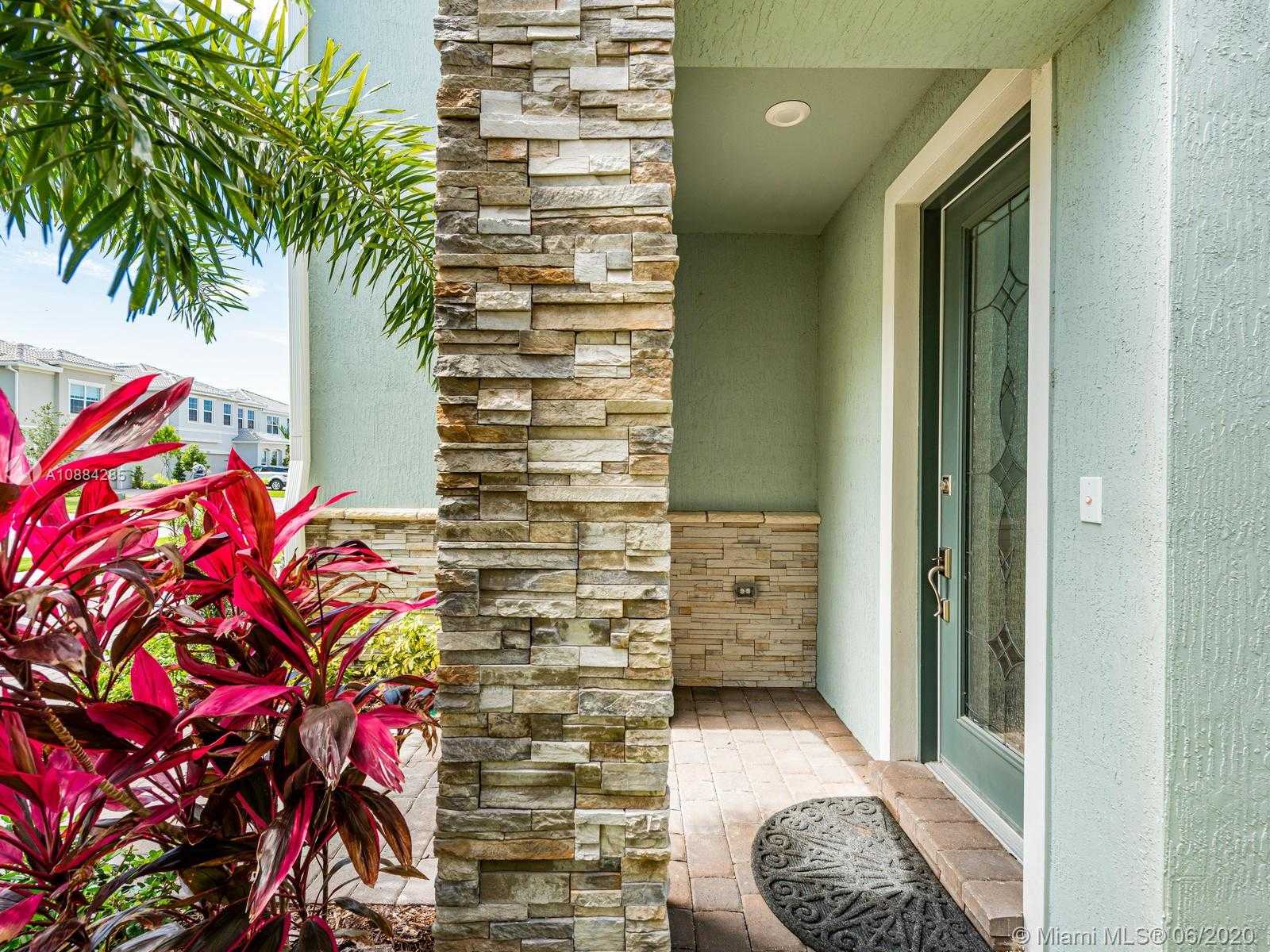 Small Image of 1426 PONGAM TER, Hollywood Number 5