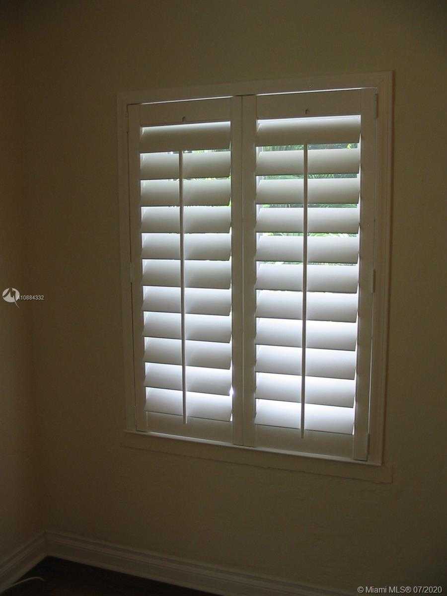 Small Image of 311 ALEDO AVE, Coral Gables Number 17