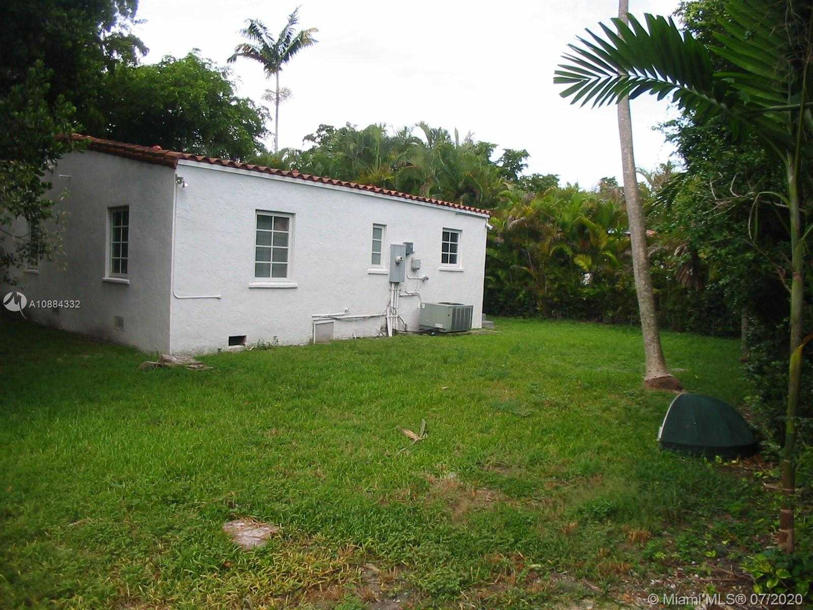 Small Image of 311 ALEDO AVE, Coral Gables Number 26