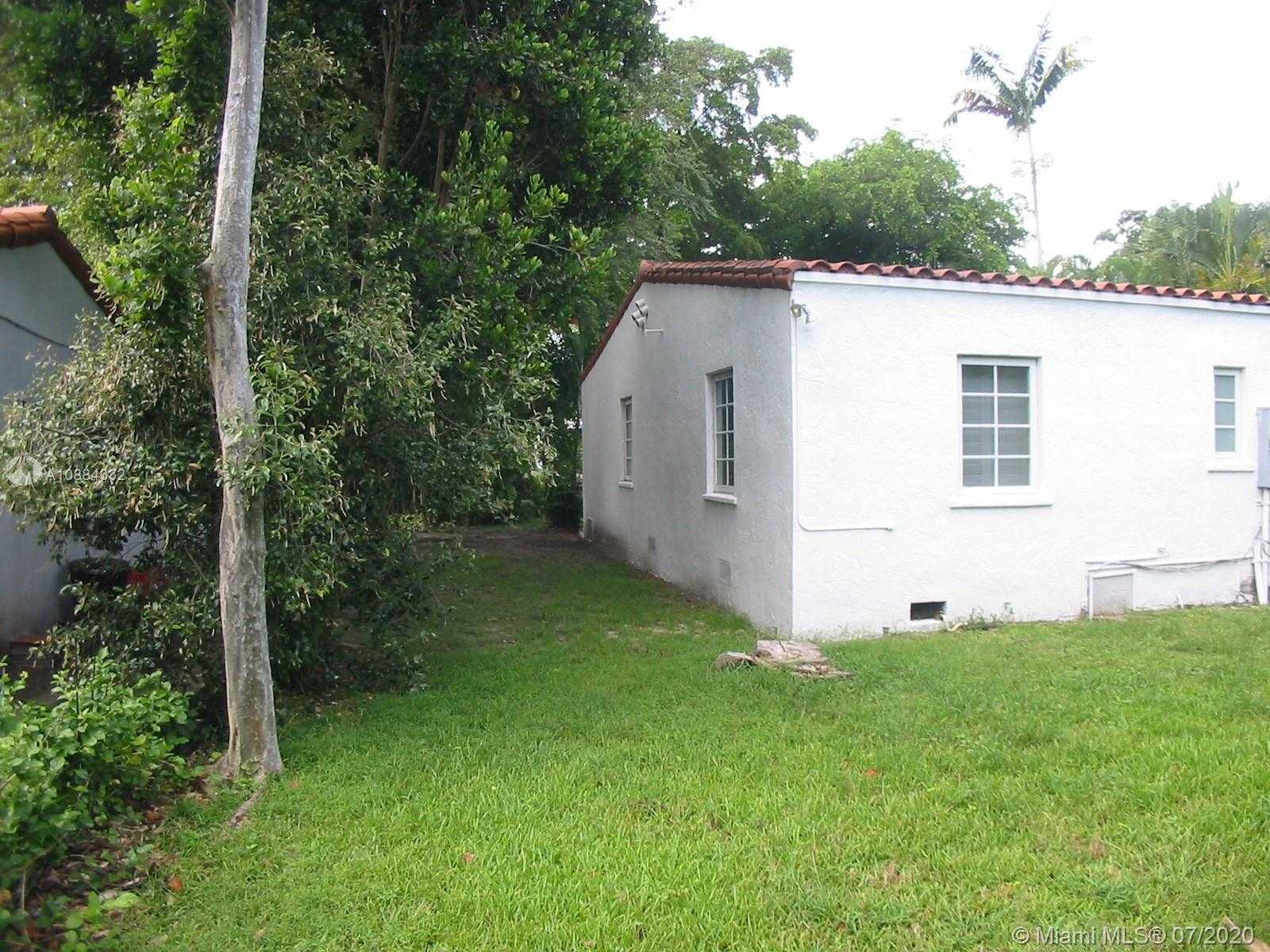 Small Image of 311 ALEDO AVE, Coral Gables Number 27