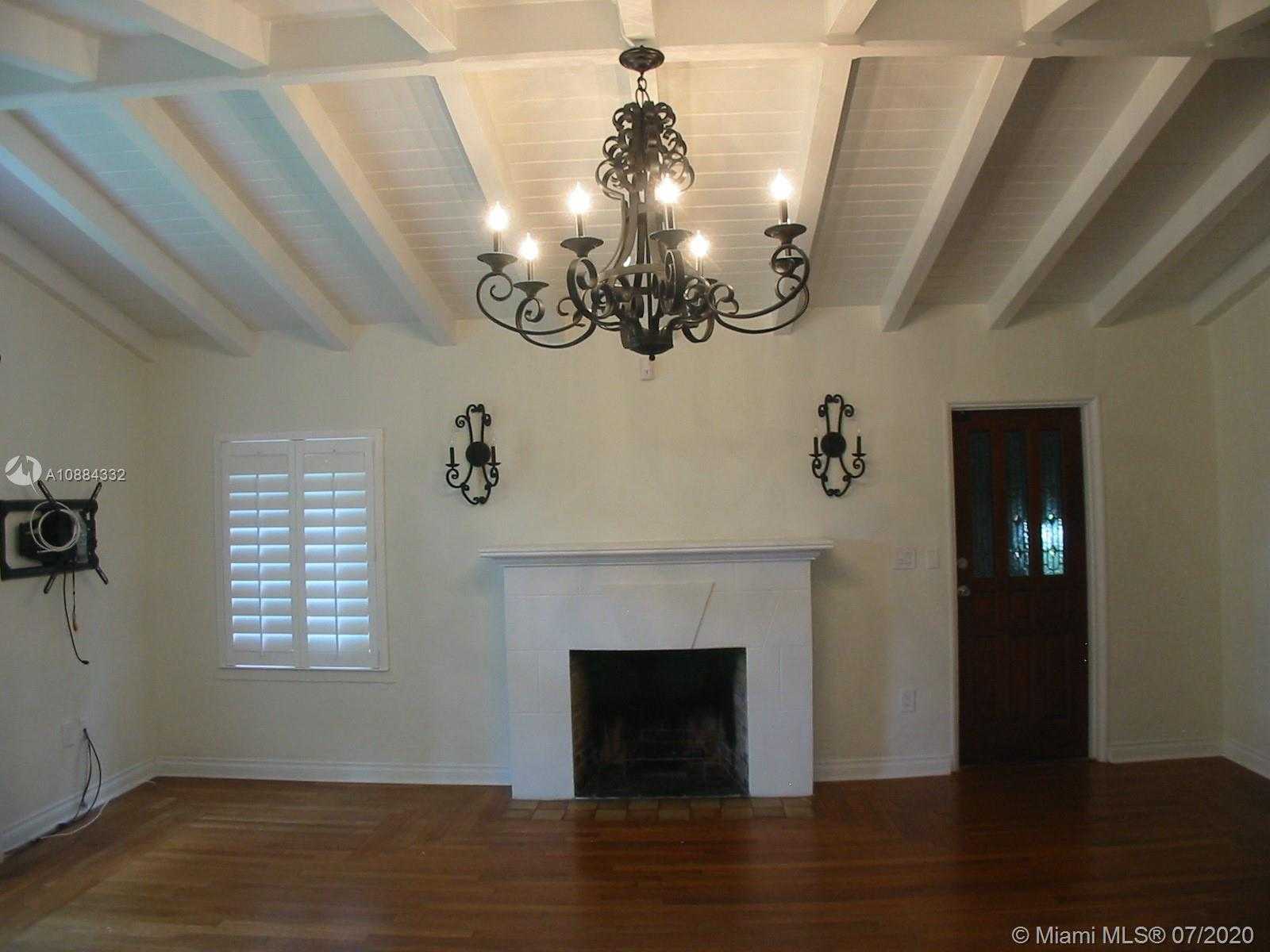Small Image of 311 ALEDO AVE, Coral Gables Number 9