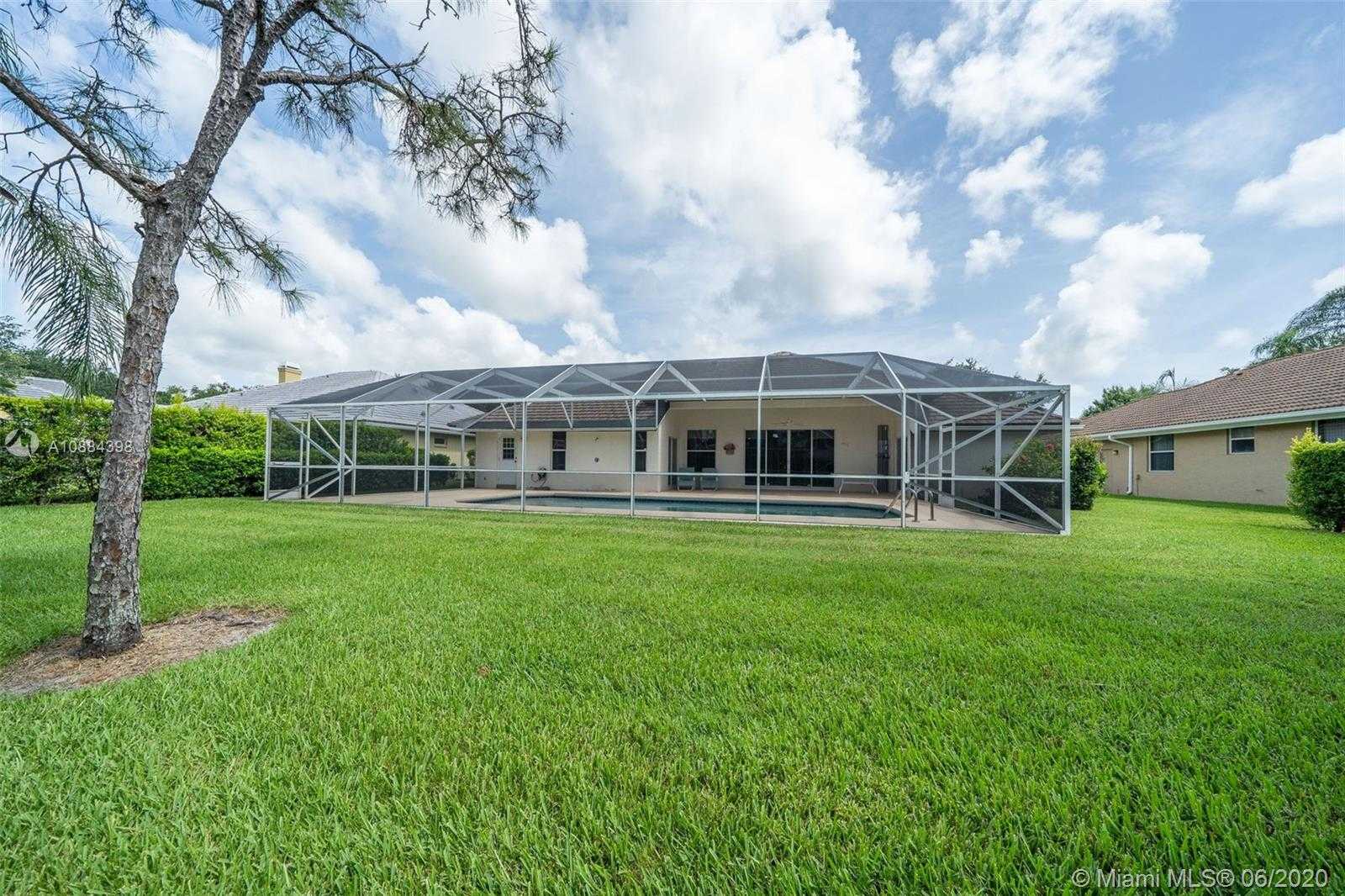 Small Image of 120 STILL LAKE DR, Jupiter Number 11