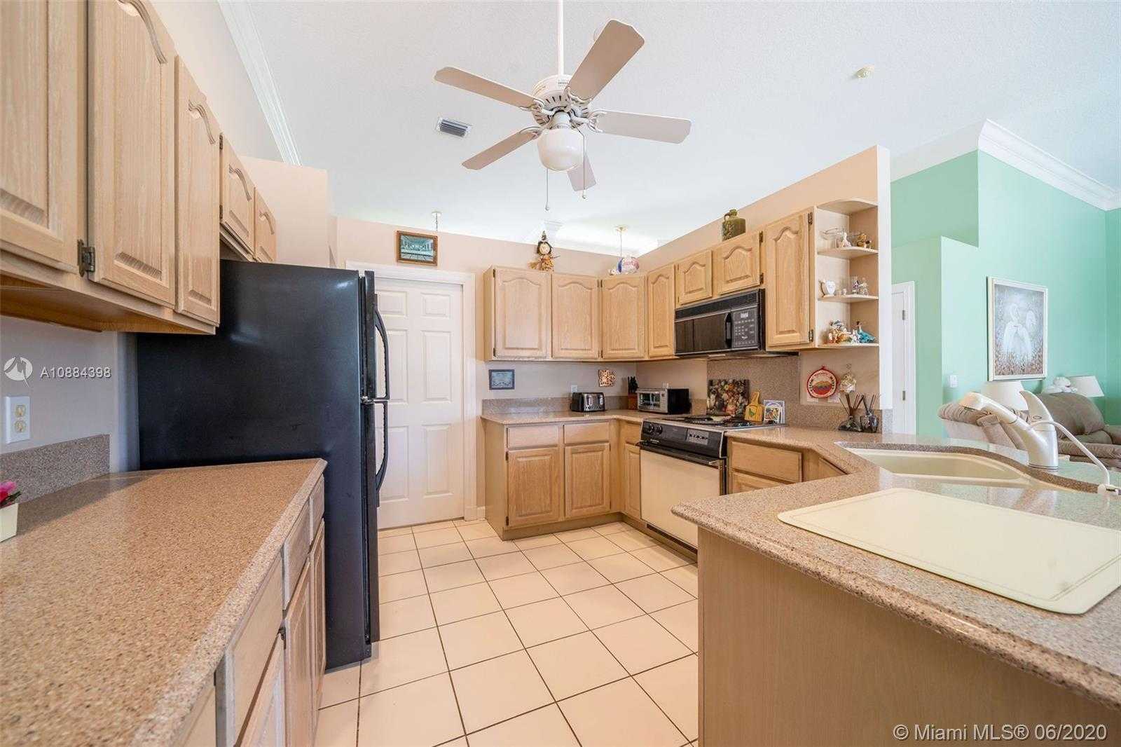 Small Image of 120 STILL LAKE DR, Jupiter Number 18