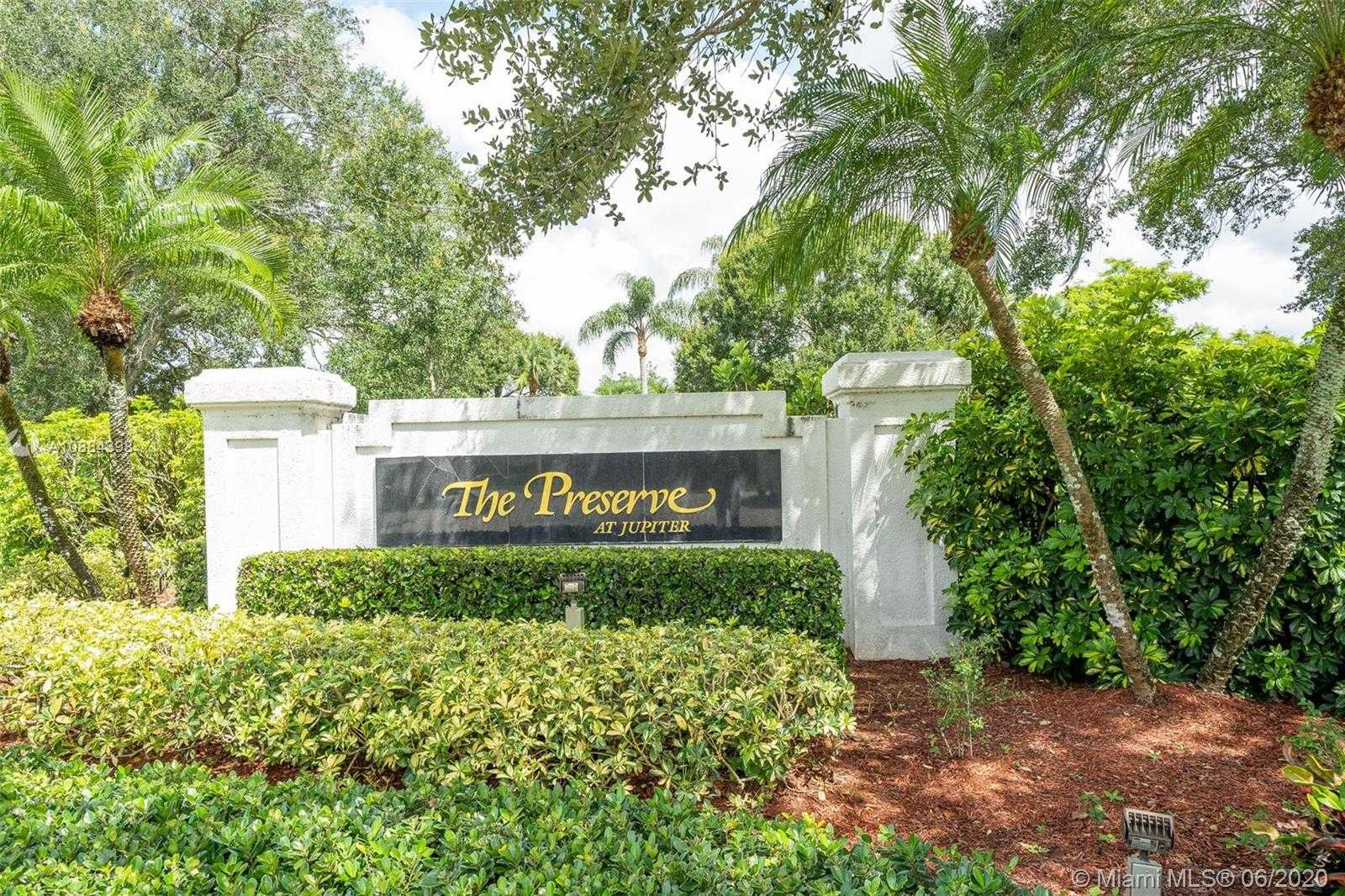 Small Image of 120 STILL LAKE DR, Jupiter Number 3