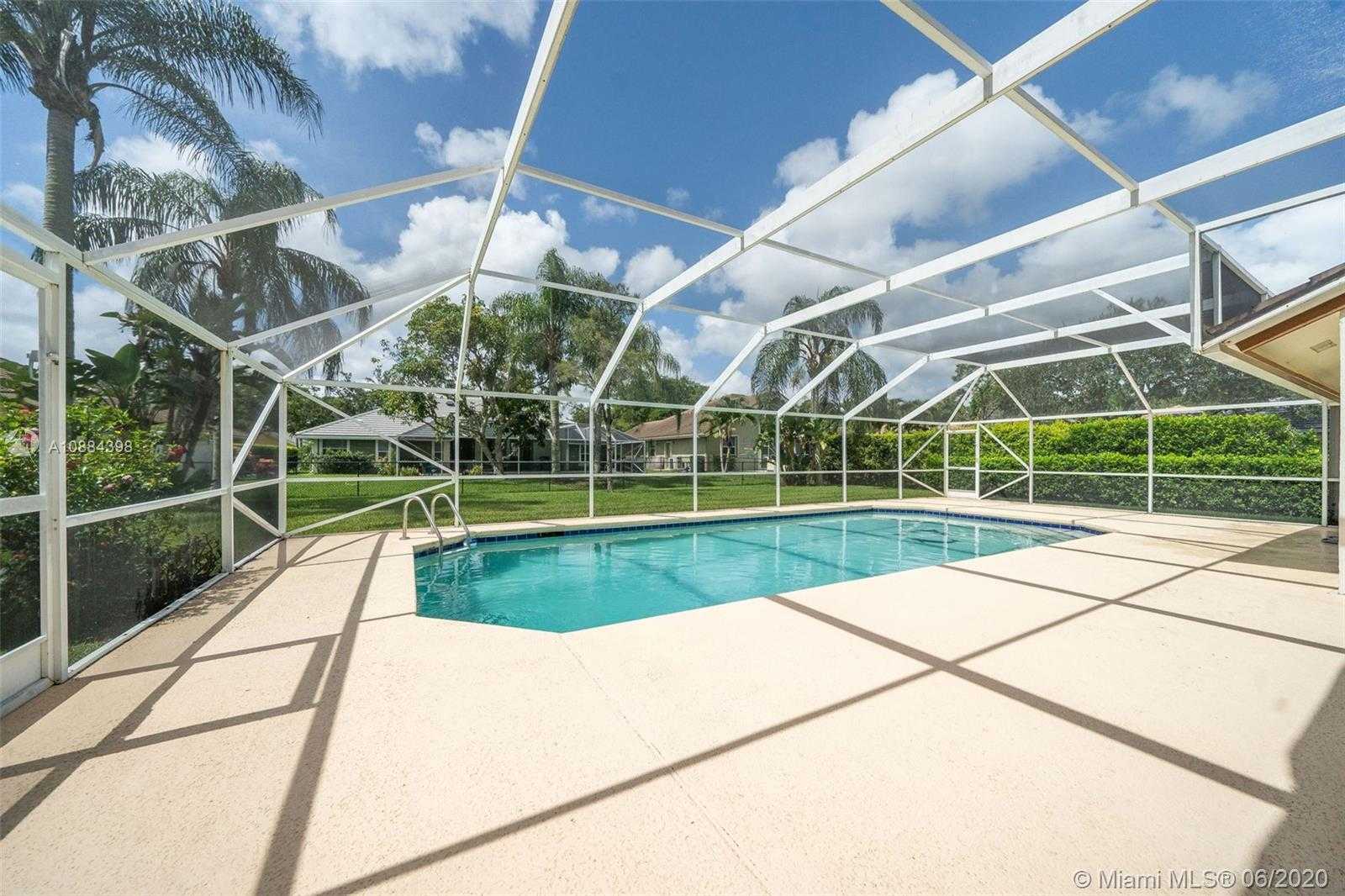 Small Image of 120 STILL LAKE DR, Jupiter Number 9