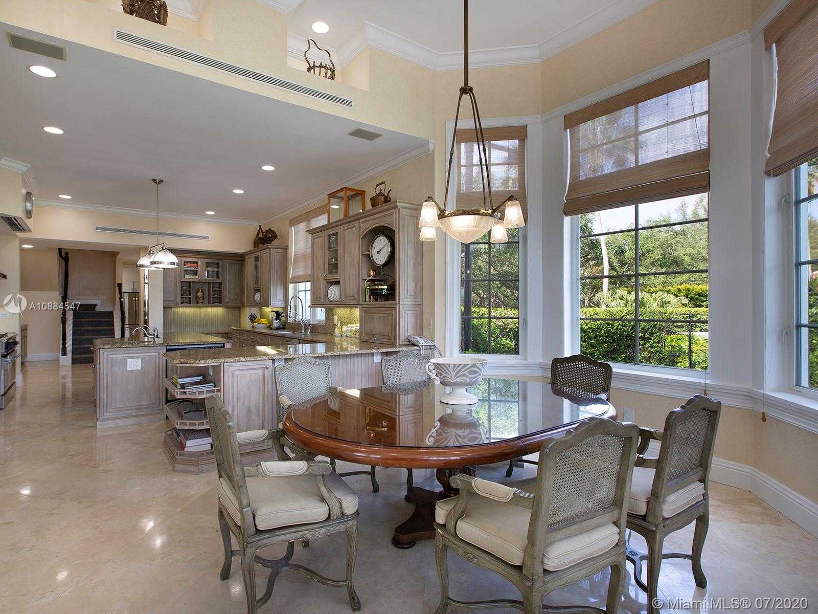 Small Image of 535 CASUARINA CONCOURSE, Coral Gables Number 18