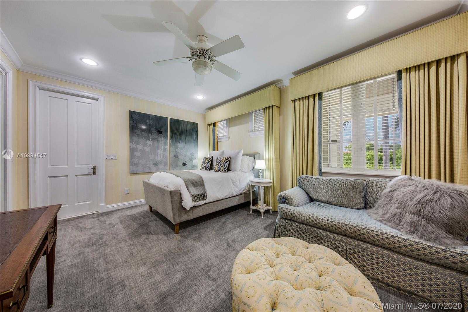 Small Image of 535 CASUARINA CONCOURSE, Coral Gables Number 23