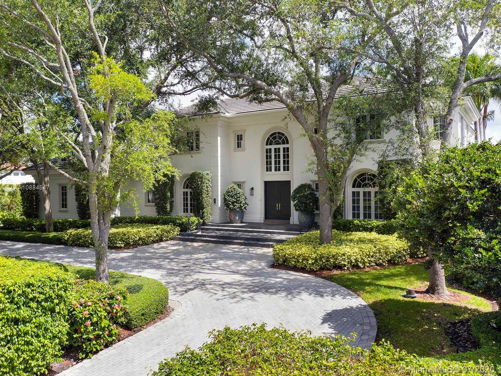 Small Image of 535 CASUARINA CONCOURSE, Coral Gables Number 34