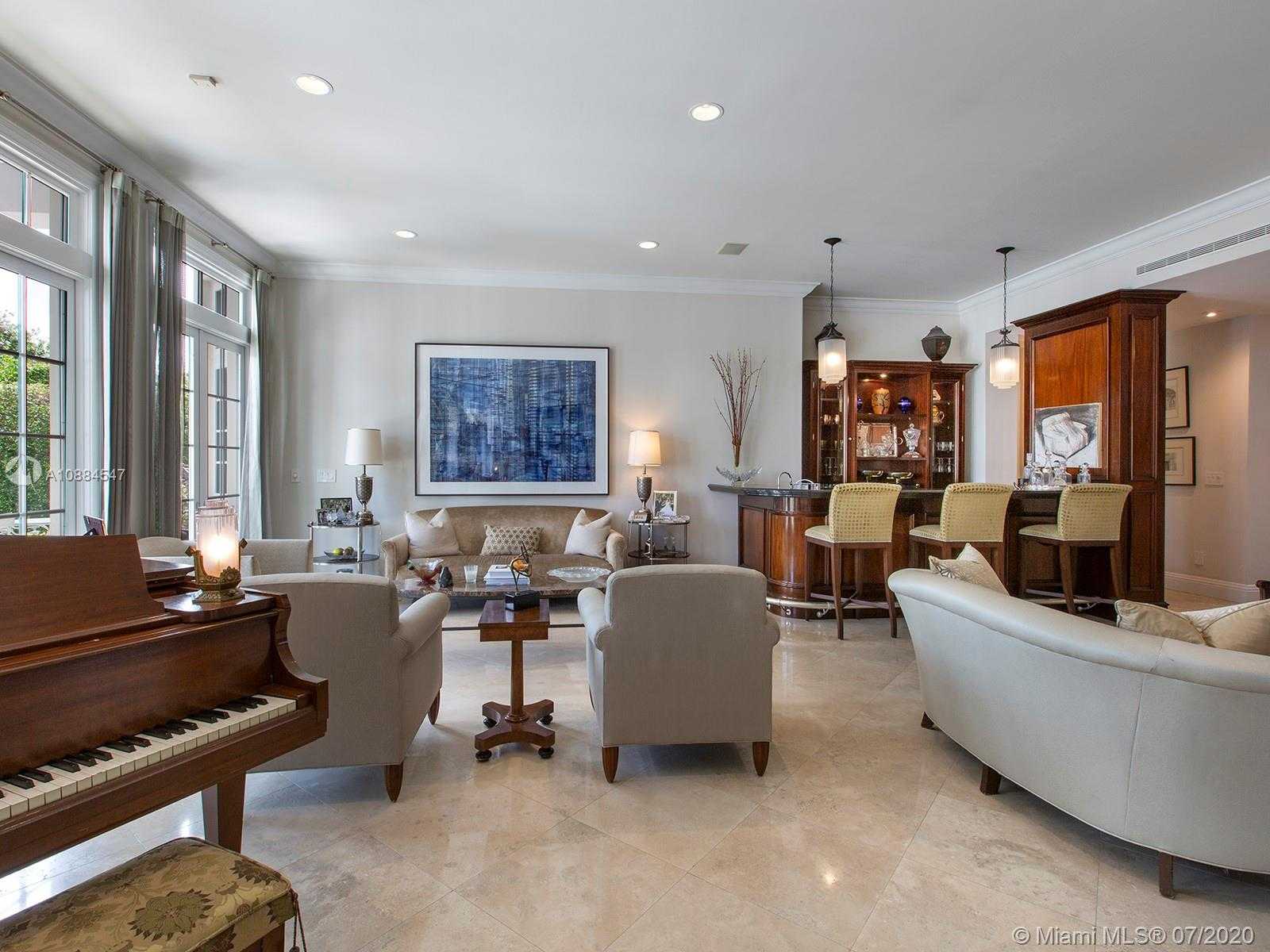 Small Image of 535 CASUARINA CONCOURSE, Coral Gables Number 7
