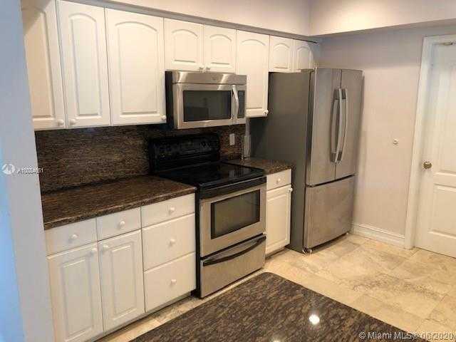 Small Image of 7655 SOUTH WEST 141ST ST, Palmetto Bay Number 11