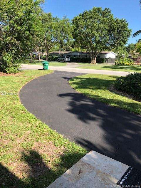 Small Image of 7655 SOUTH WEST 141ST ST, Palmetto Bay Number 3