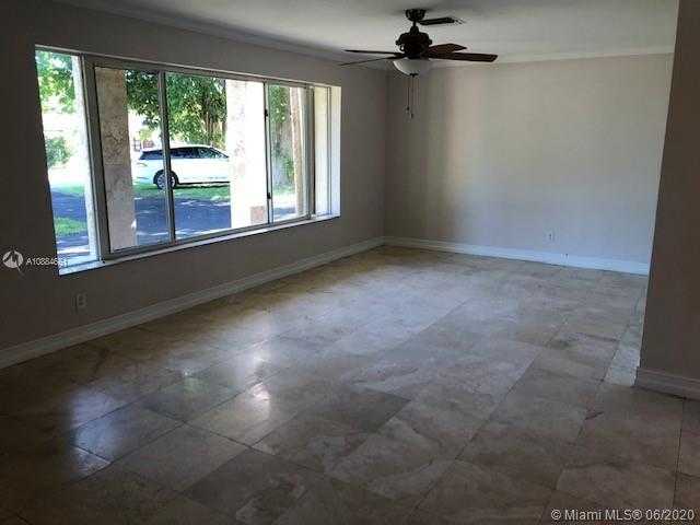 Small Image of 7655 SOUTH WEST 141ST ST, Palmetto Bay Number 5