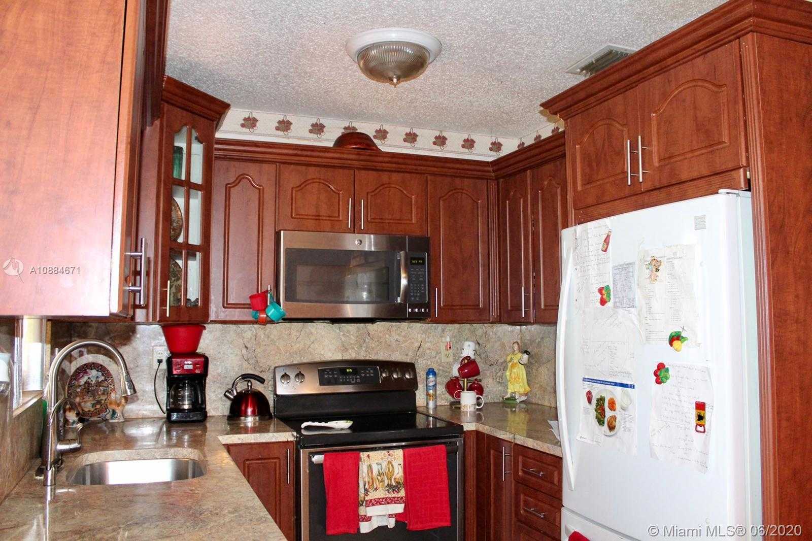 Small Image of 14370 SOUTH WEST 284TH ST, Homestead Number 16