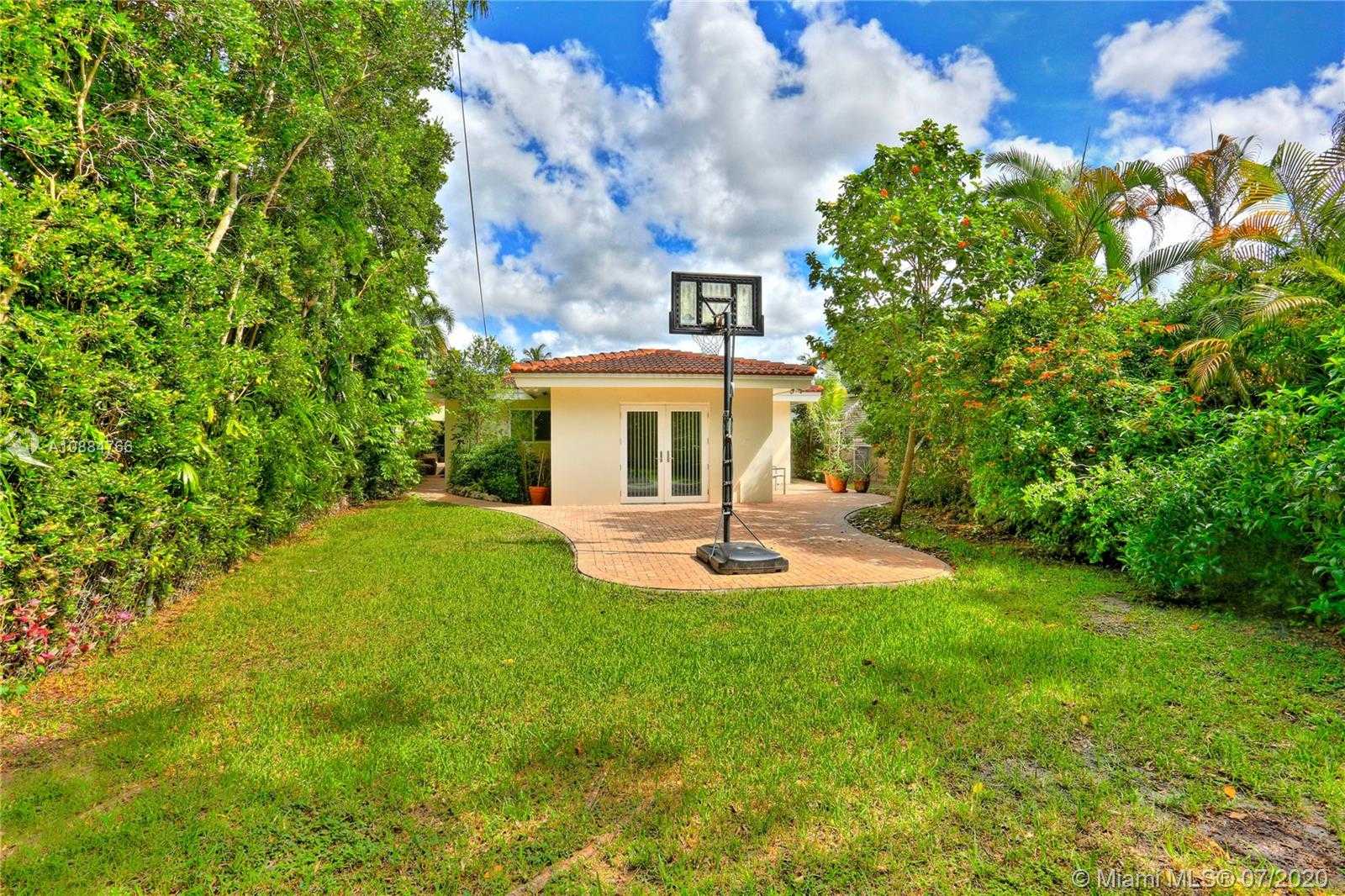 Small Image of 2425 INDIAN MOUND TRL, Coral Gables Number 18