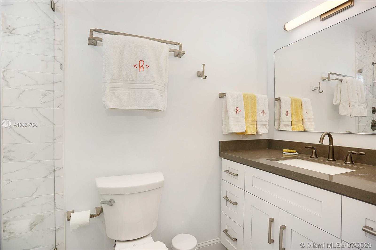 Small Image of 2425 INDIAN MOUND TRL, Coral Gables Number 9