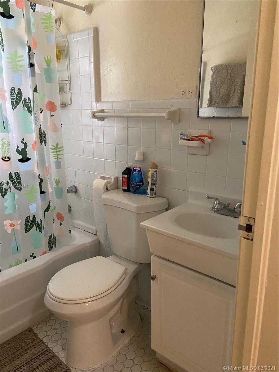 Small Image of 2274 NORTH WEST 93RD ST, Miami Number 9
