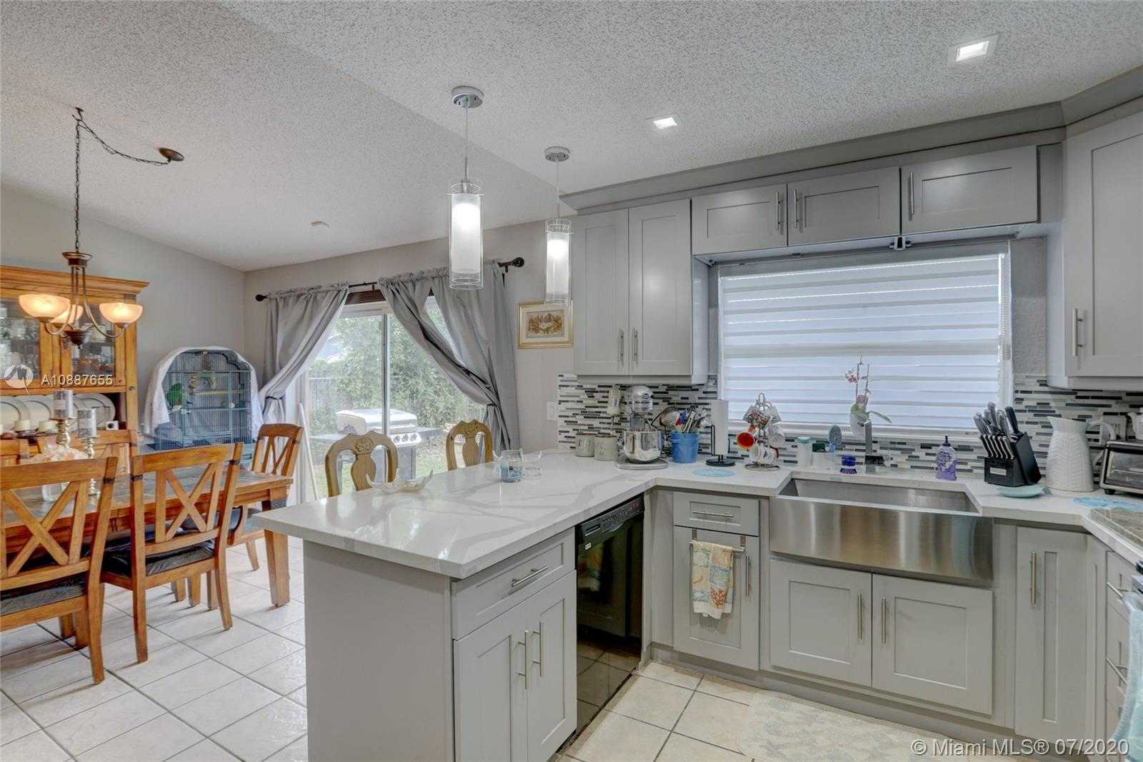 Small Image of 8360 NORTH WEST 47TH CT, Lauderhill Number 13