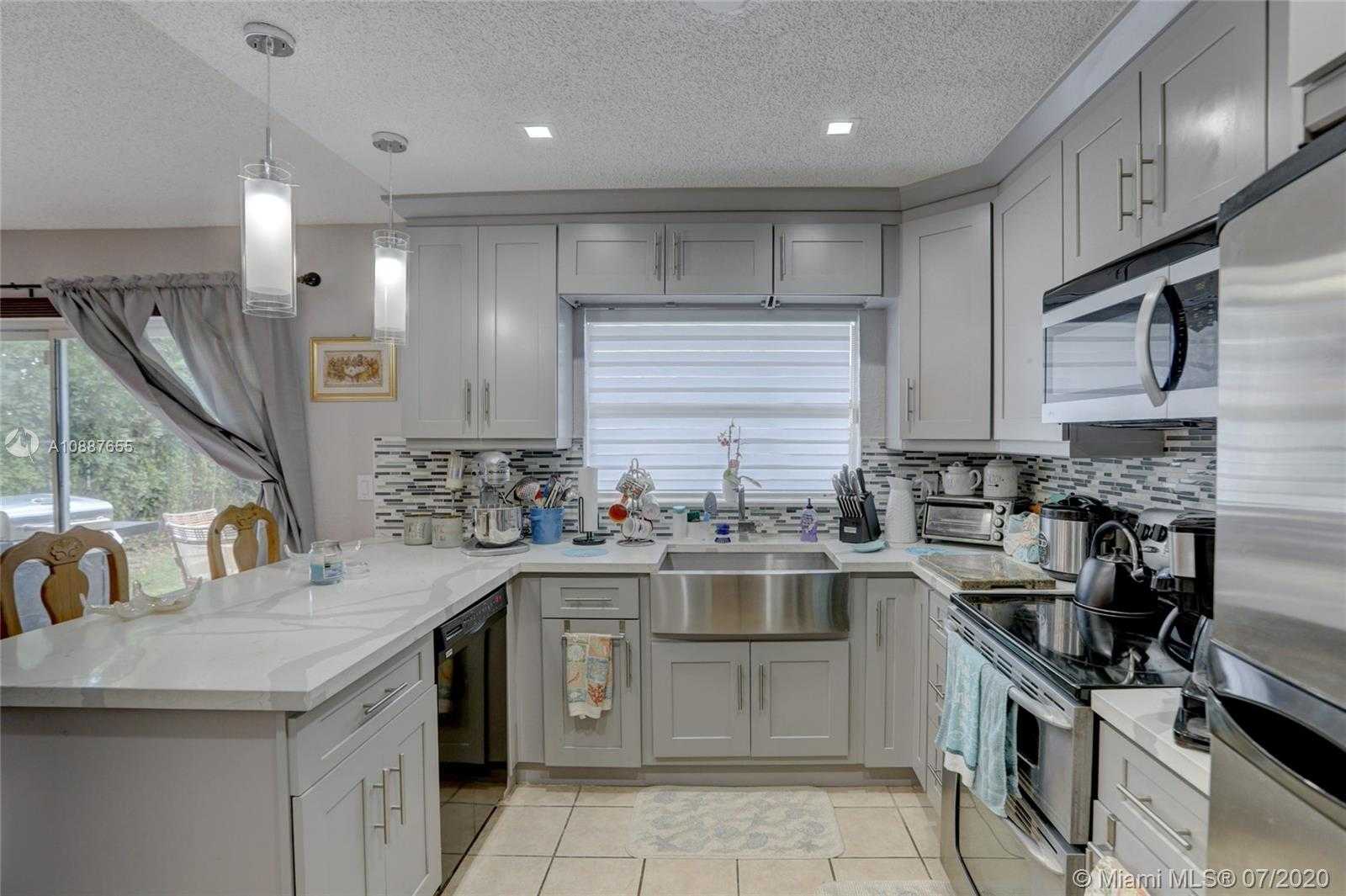 Small Image of 8360 NORTH WEST 47TH CT, Lauderhill Number 14