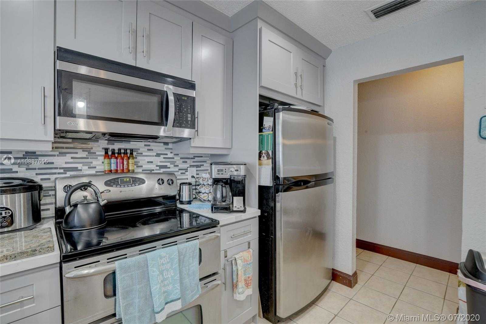 Small Image of 8360 NORTH WEST 47TH CT, Lauderhill Number 16