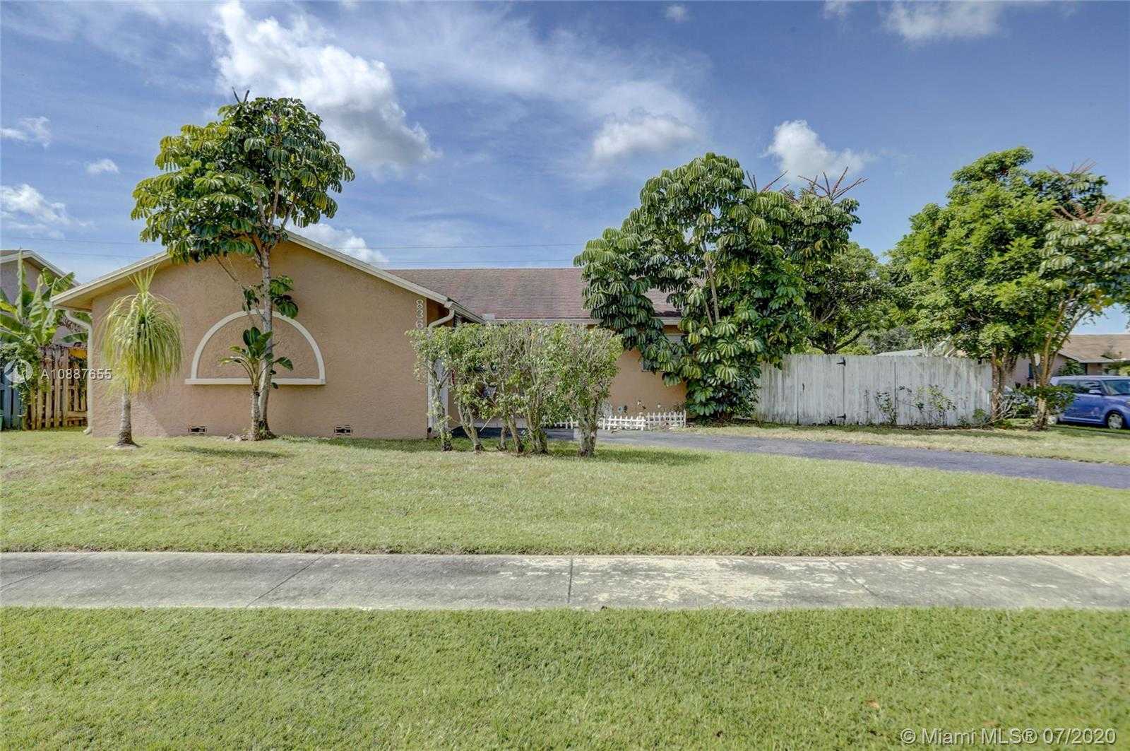 Small Image of 8360 NORTH WEST 47TH CT, Lauderhill Number 2