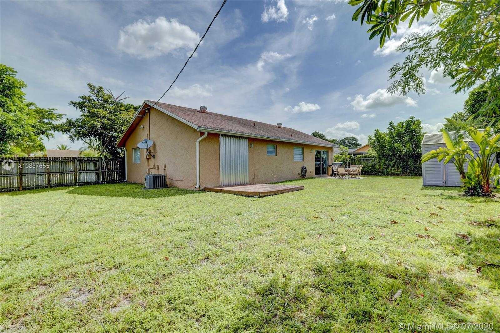 Small Image of 8360 NORTH WEST 47TH CT, Lauderhill Number 23