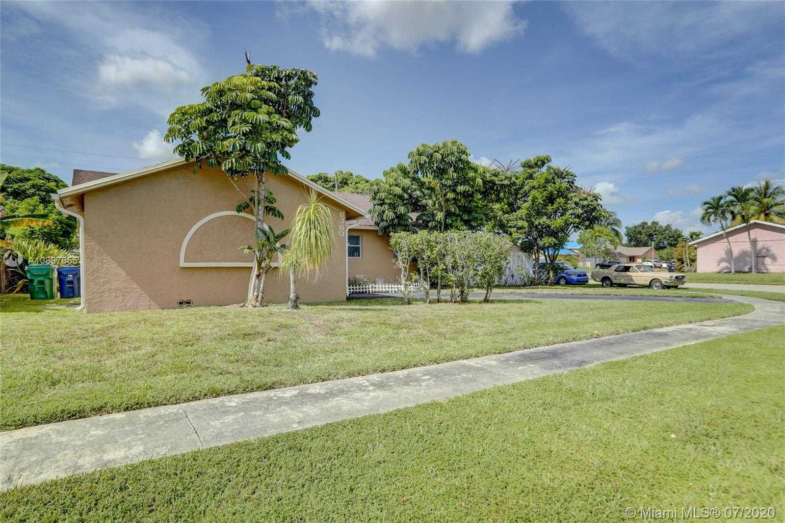 Small Image of 8360 NORTH WEST 47TH CT, Lauderhill Number 3