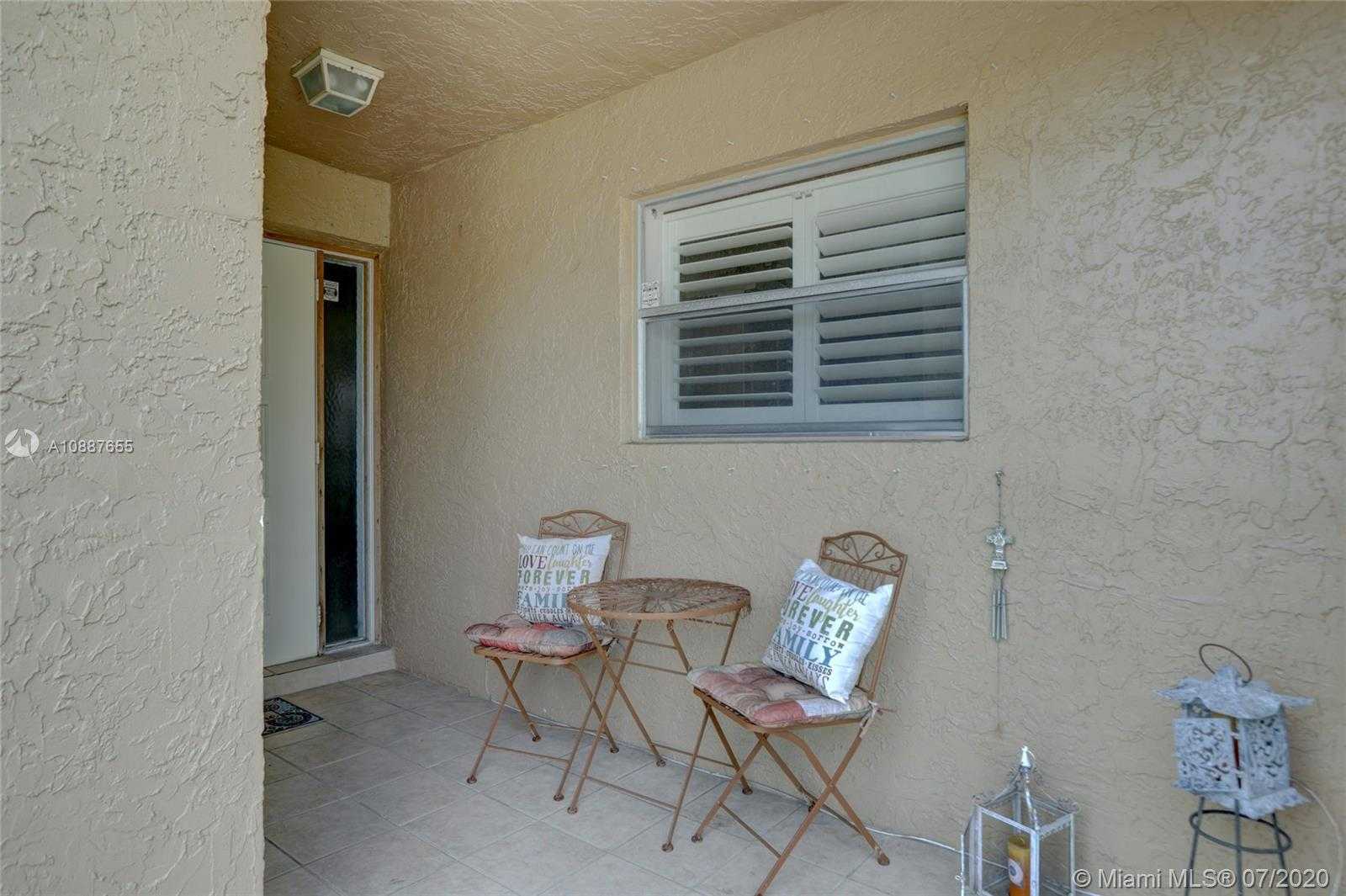 Small Image of 8360 NORTH WEST 47TH CT, Lauderhill Number 4