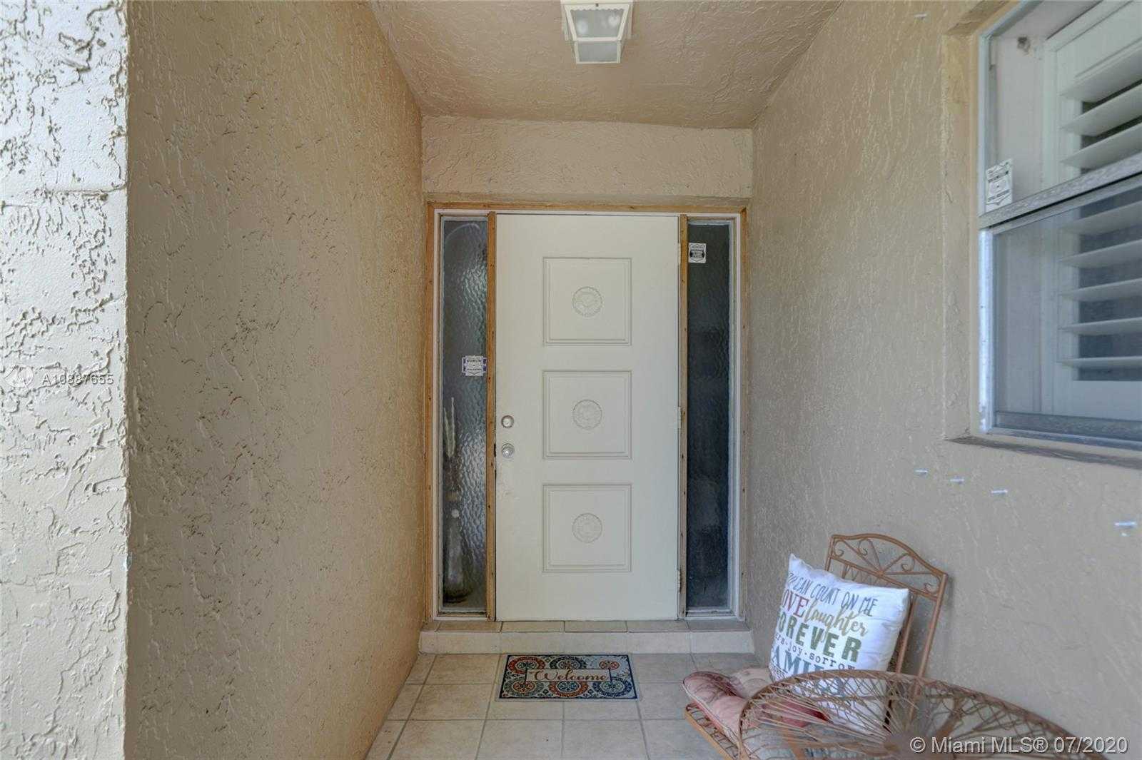 Small Image of 8360 NORTH WEST 47TH CT, Lauderhill Number 5