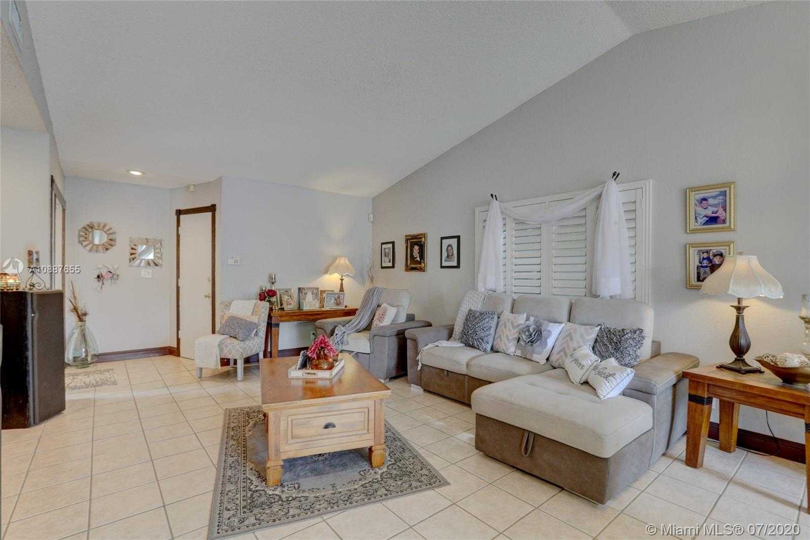 Small Image of 8360 NORTH WEST 47TH CT, Lauderhill Number 7