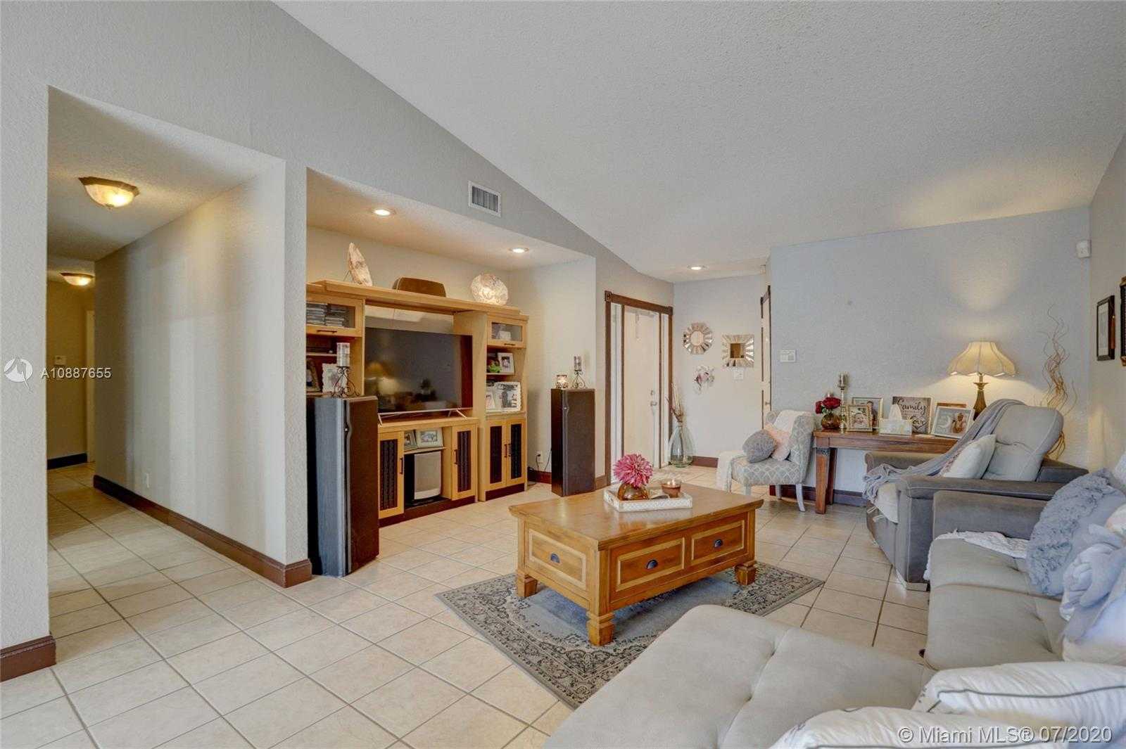 Small Image of 8360 NORTH WEST 47TH CT, Lauderhill Number 8